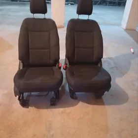 Ford Explore iki onki sdenya