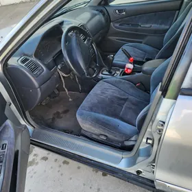 Mitsubishi Galant 1997