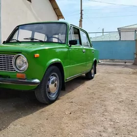 Lada 2104 1984