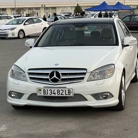 Mercedes-Benz C350 2010