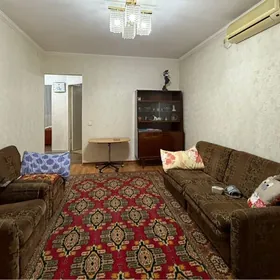 Срочно 3 ком 6 мкр Лялезар