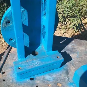 Tiski Тиски tokarny ulysy32lyk