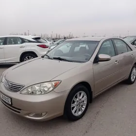 Toyota Camry 2003