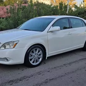 Toyota Avalon 2005