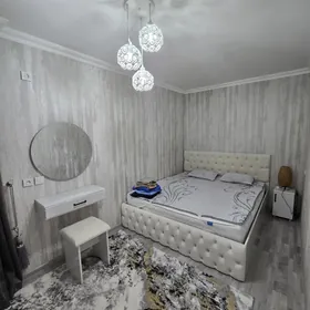 9 микр 4/2 этаж 2 комнат