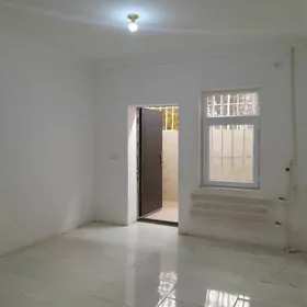 МАГАЗИН СКЛАД. МИР 7 - 40М2