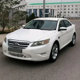 Ford Taurus 2009