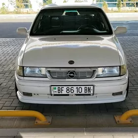 Opel Vectra 1990
