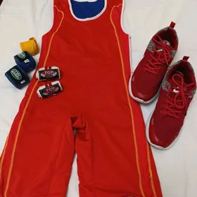 спортивные костюмы