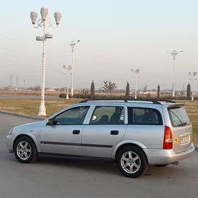 Opel Astra 2000