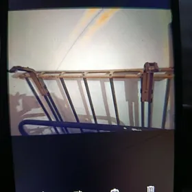 bagaz masynyn yokarsyna goyen