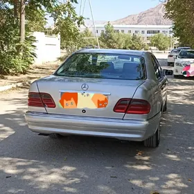 Mercedes-Benz C320 1999