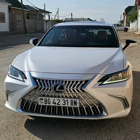 Lexus ES 350 2023