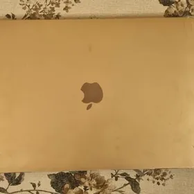 MacBook