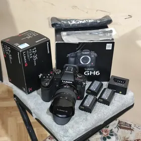 Lumix GH6