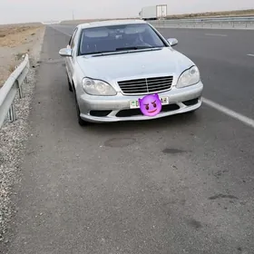 Mercedes-Benz S-Class 2003