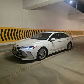 Toyota Avalon 2019