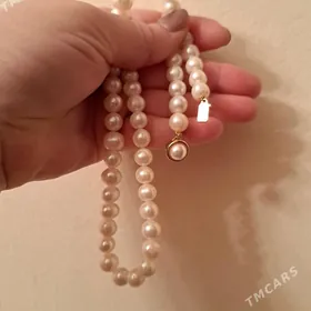 колье с жемчугом