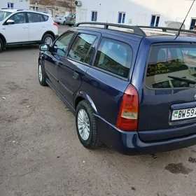 Opel Astra 2000