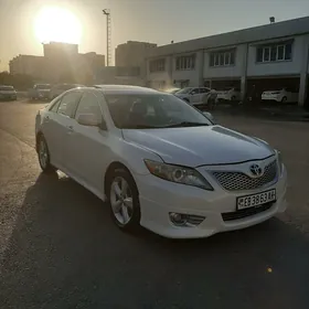 Toyota Camry 2010