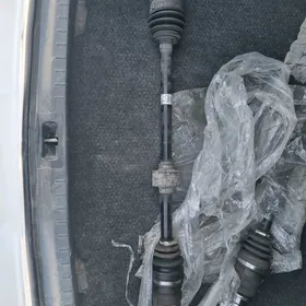 carolla granat 2016nky