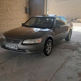 Toyota Camry 1998
