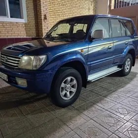 Toyota Land Cruiser Prado 2002