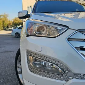 Hyundai Santa Fe 2013