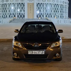 Toyota Camry 2010