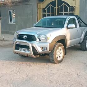 Toyota Tacoma 2013