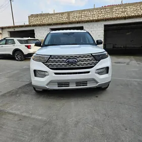 Ford Explorer 2021
