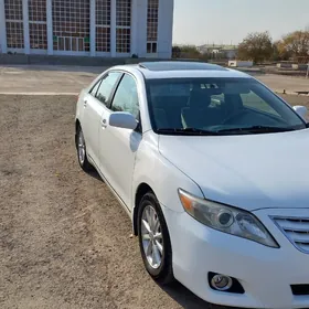 Toyota Camry 2010