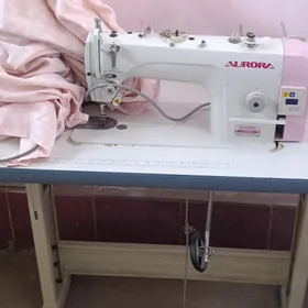 Tikin maşynka AVRORA