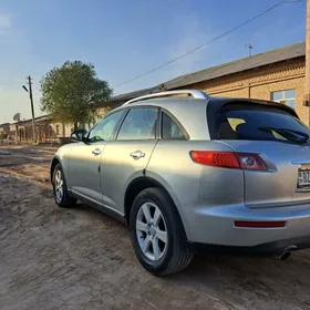 Infiniti FX35 2005