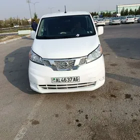 Nissan NV200 2019