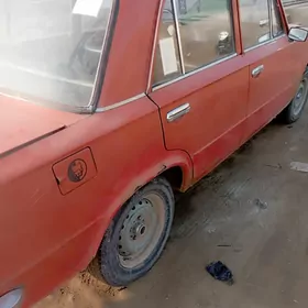 Lada 2104 1987