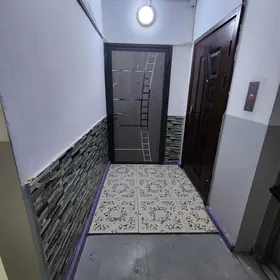 Eýesinen 4kom Mir 7/3