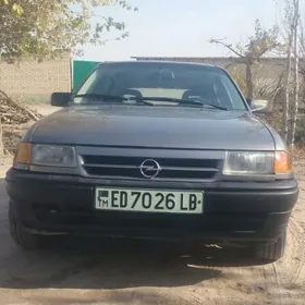 Opel Astra 1992