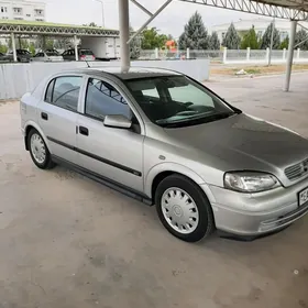 Opel Astra 2000