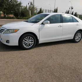 Toyota Camry 2011