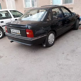 Opel Vectra 1992