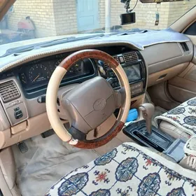 Toyota Avalon 1995