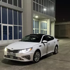 Kia Optima 2020