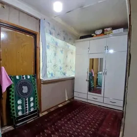 6 Mkr 3 komnat 1 etaž