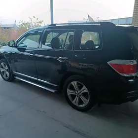 Toyota Highlander 2012