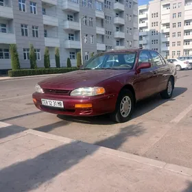 Toyota Camry 1996