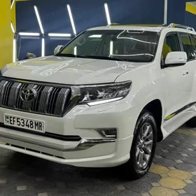 Toyota Land Cruiser Prado 2021