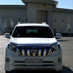Toyota Land Cruiser Prado 2010