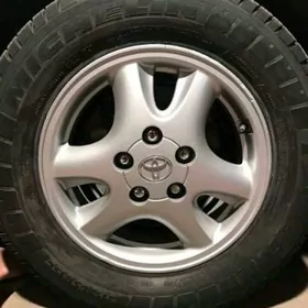 Диска Тойота