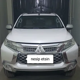 Mitsubishi Montero Sport 2019